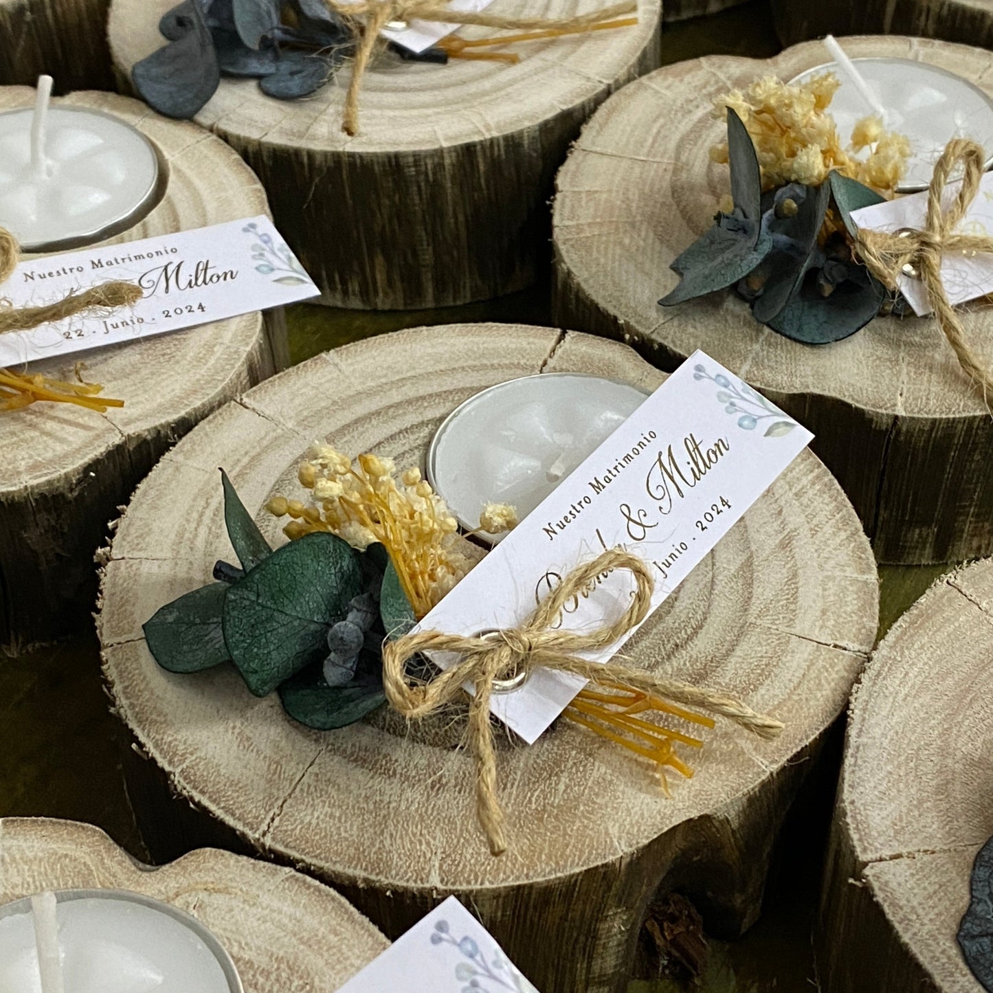 VELA EN TRONCO DE MADERA